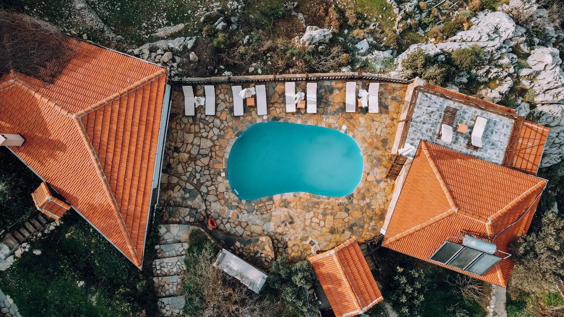 Yediburunlar Lighthouse Otel Faralya Konukevi