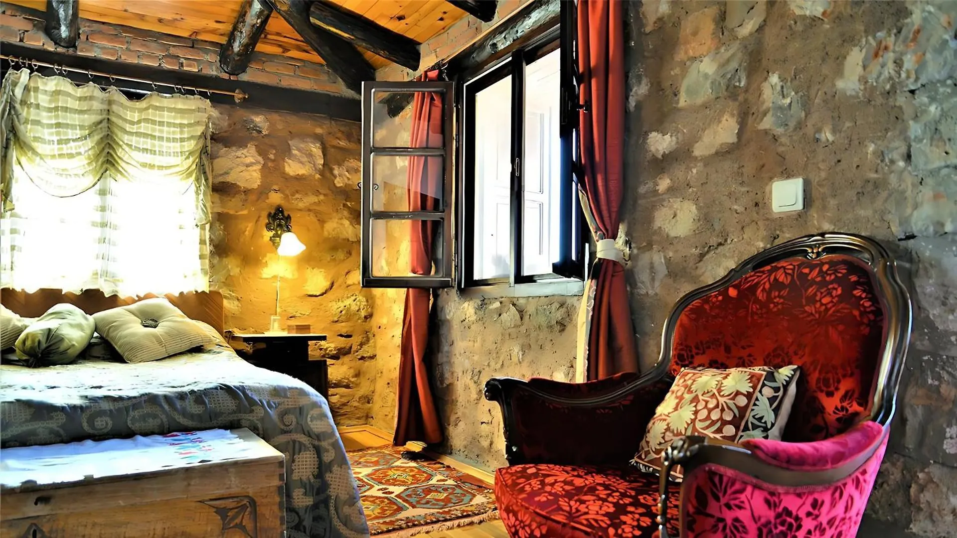 ***** Konukevi Yediburunlar Lighthouse Otel Faralya Türkiye